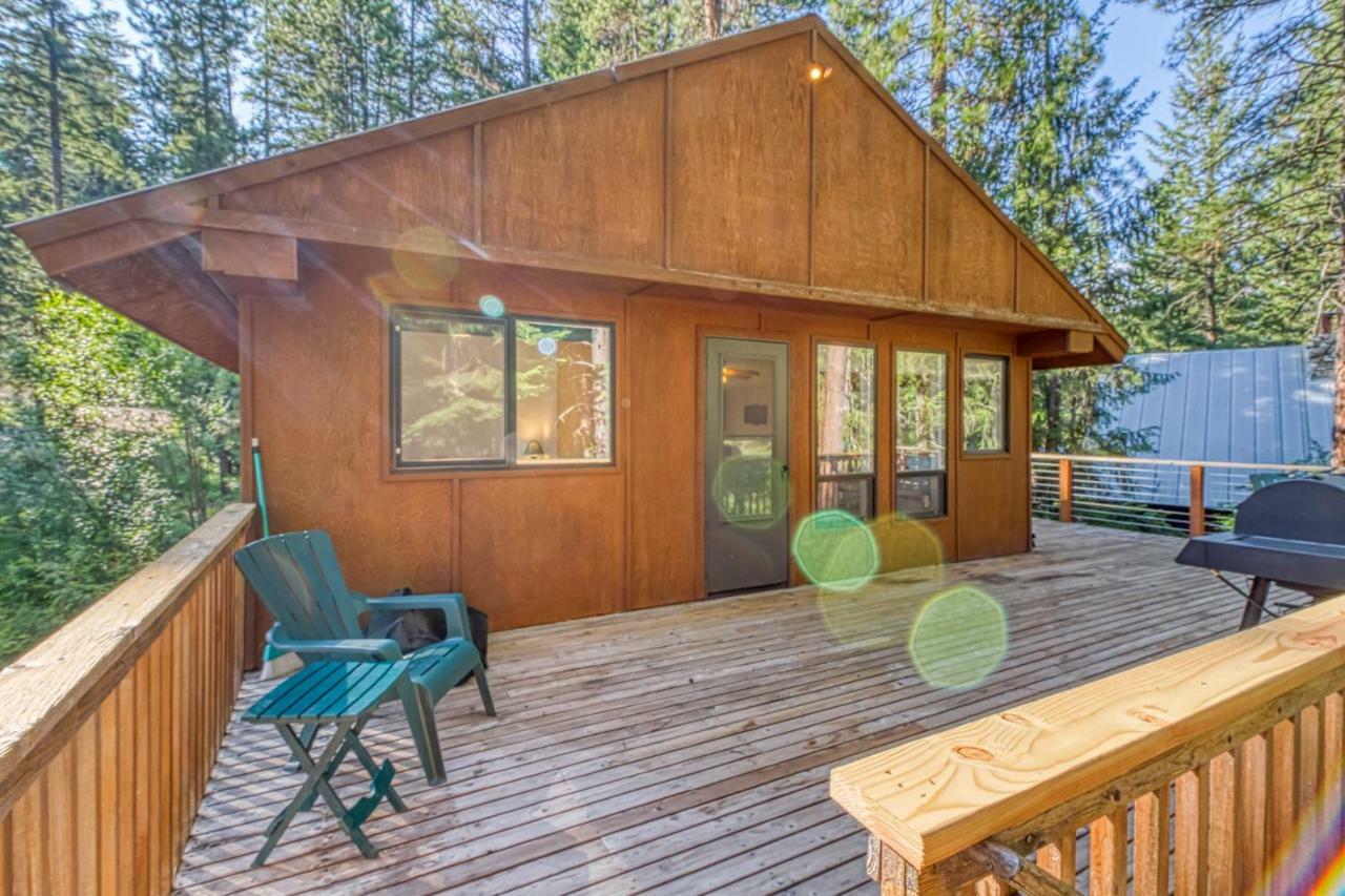 Towering Pines Cabin & Game Room เลเวนเวิร์ท ภายนอก รูปภาพ